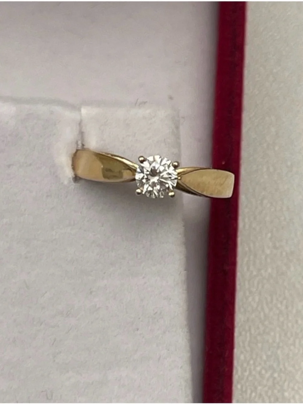 🌟6XHP🌟Ladies 0.28 Real Diamond ring. Ring Size 5 weighing 1.77 grams - Picture 2 of 13